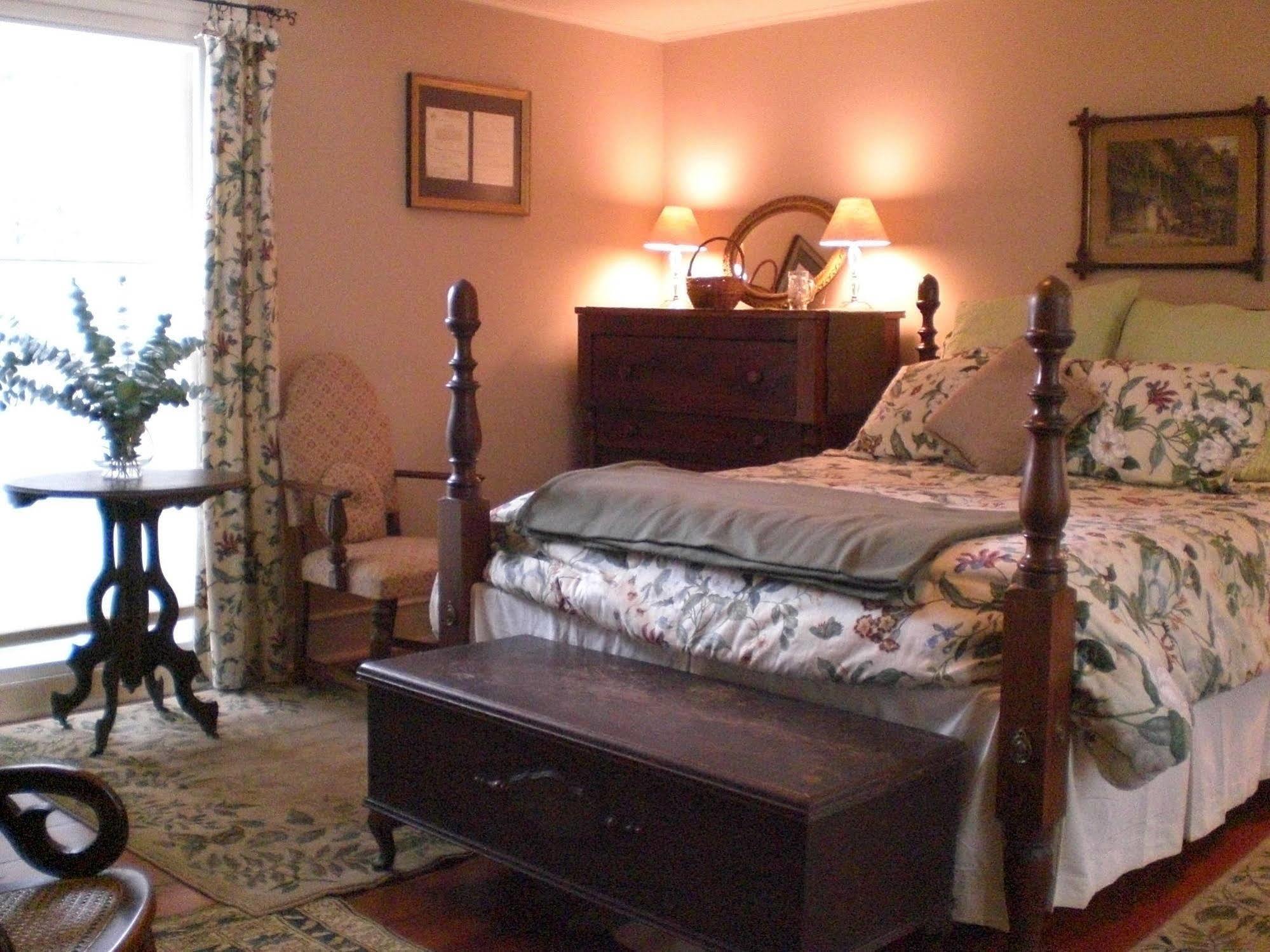 Boxley Place Inn Louisa Luaran gambar