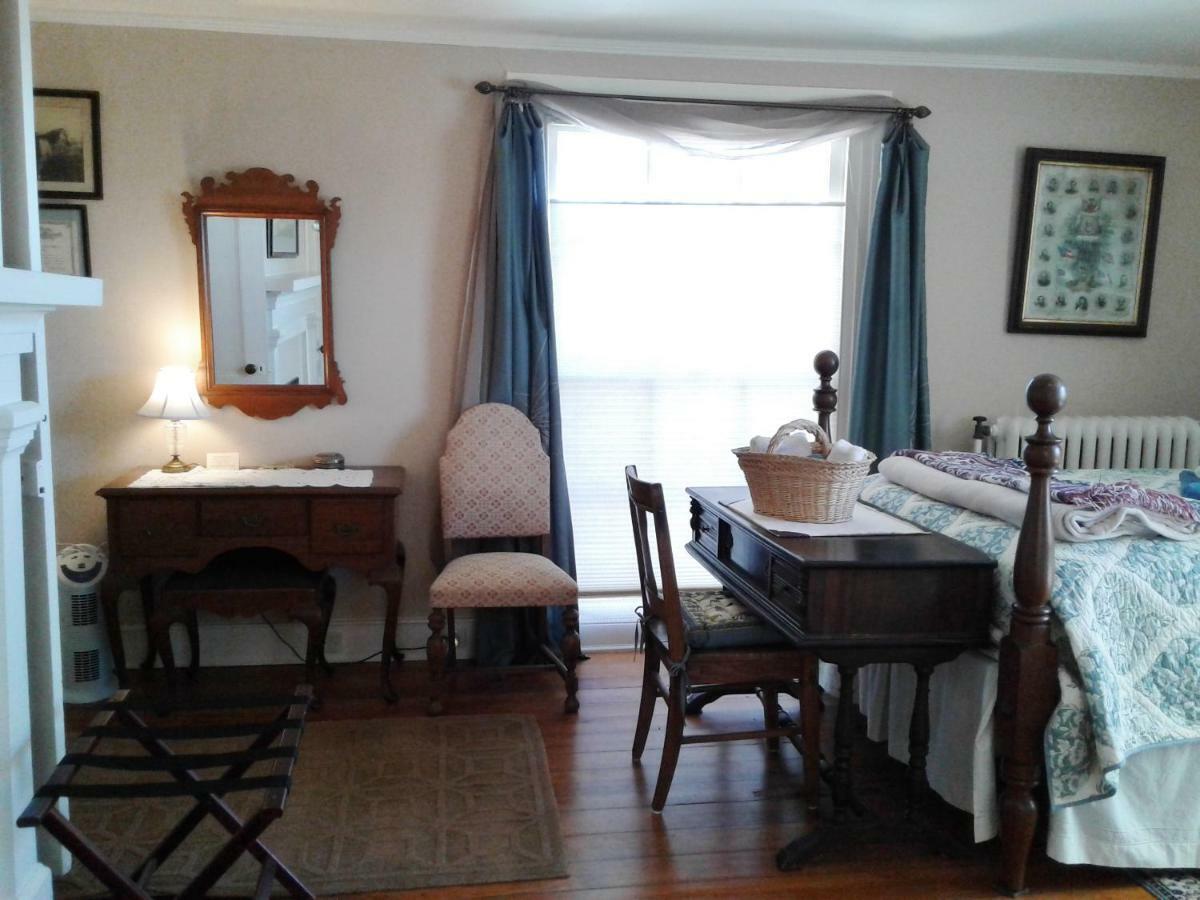 Boxley Place Inn Louisa Luaran gambar