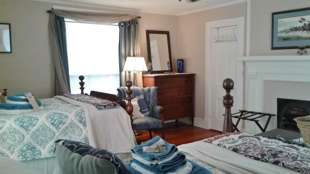Boxley Place Inn Louisa Luaran gambar