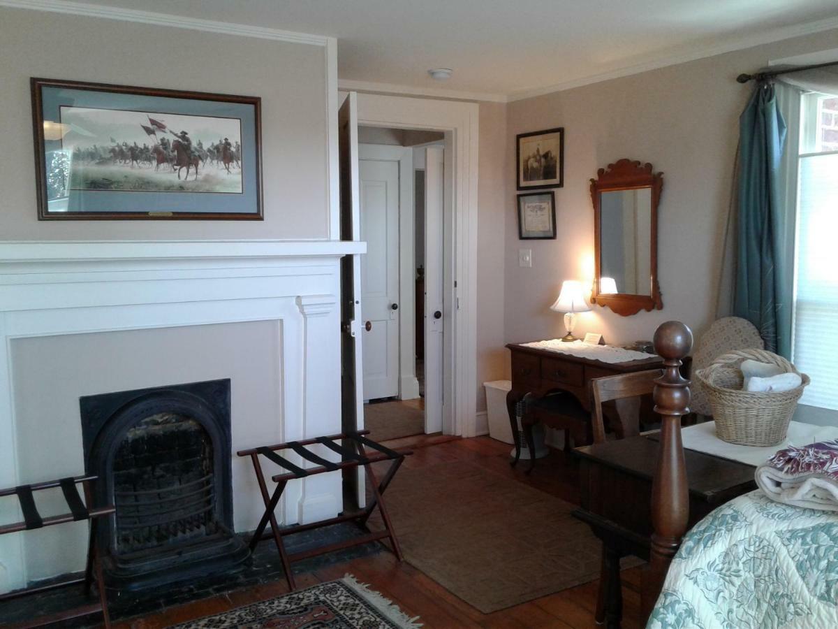 Boxley Place Inn Louisa Luaran gambar