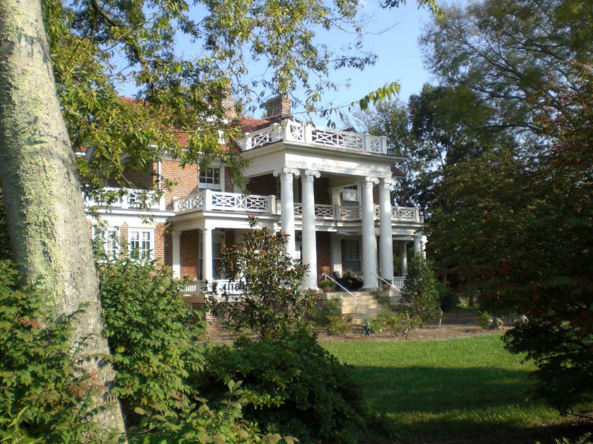 Boxley Place Inn Louisa Luaran gambar
