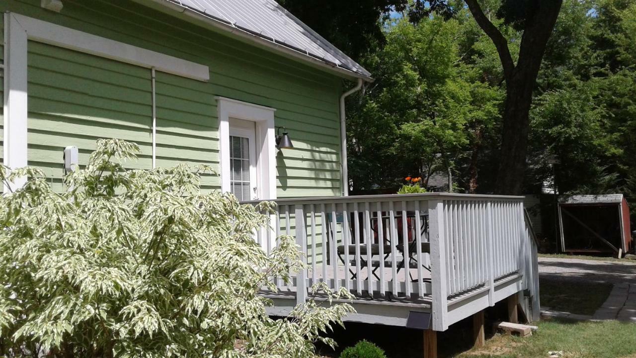 Boxley Place Inn Louisa Luaran gambar